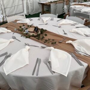 Round Table Cloths